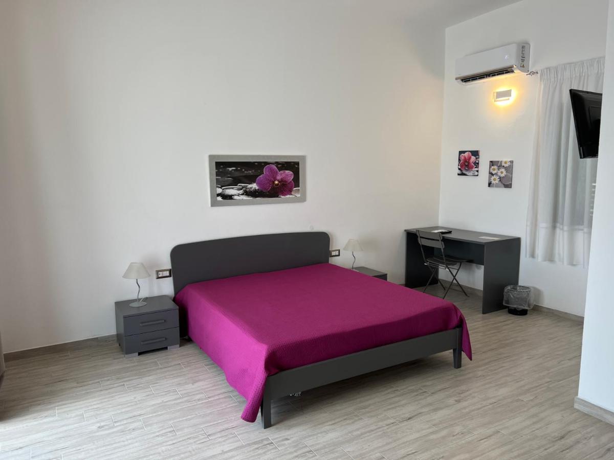 Hotel Residenza Giulia à Scanzano Jonico Extérieur photo