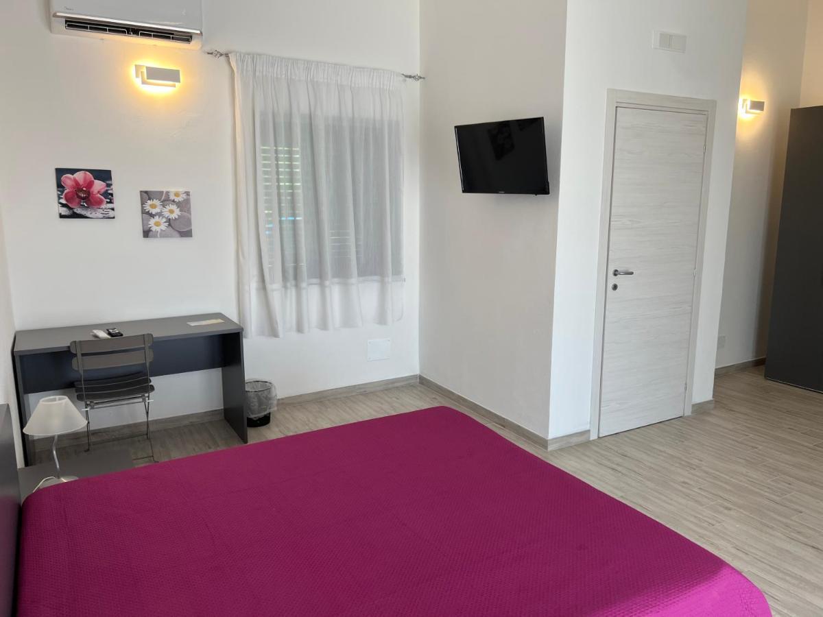 Hotel Residenza Giulia à Scanzano Jonico Extérieur photo