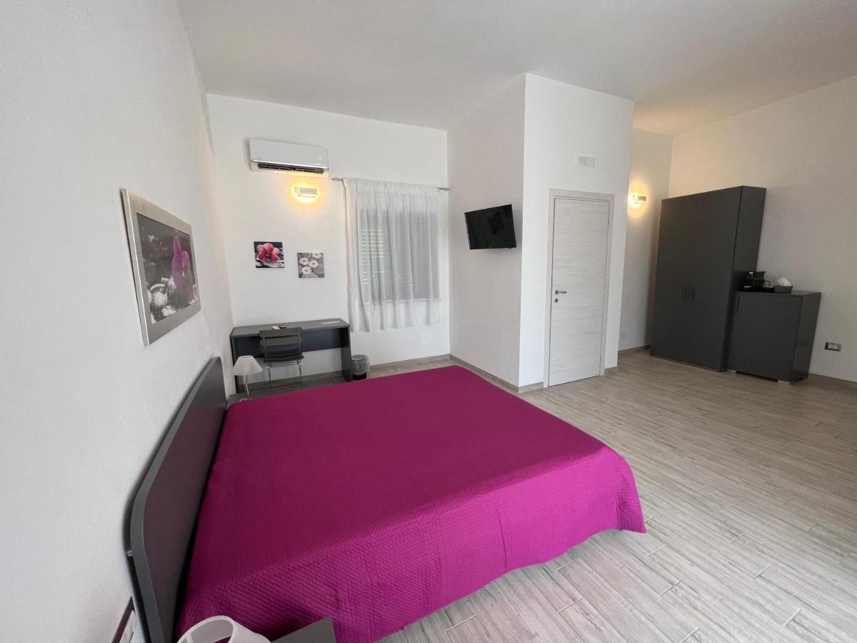 Hotel Residenza Giulia à Scanzano Jonico Extérieur photo